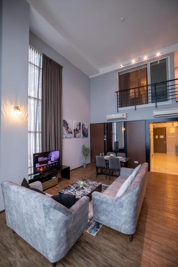 Loft Pano Seaview Suite 2 Bedroom By The Only Bnb Jelutong Exteriér fotografie