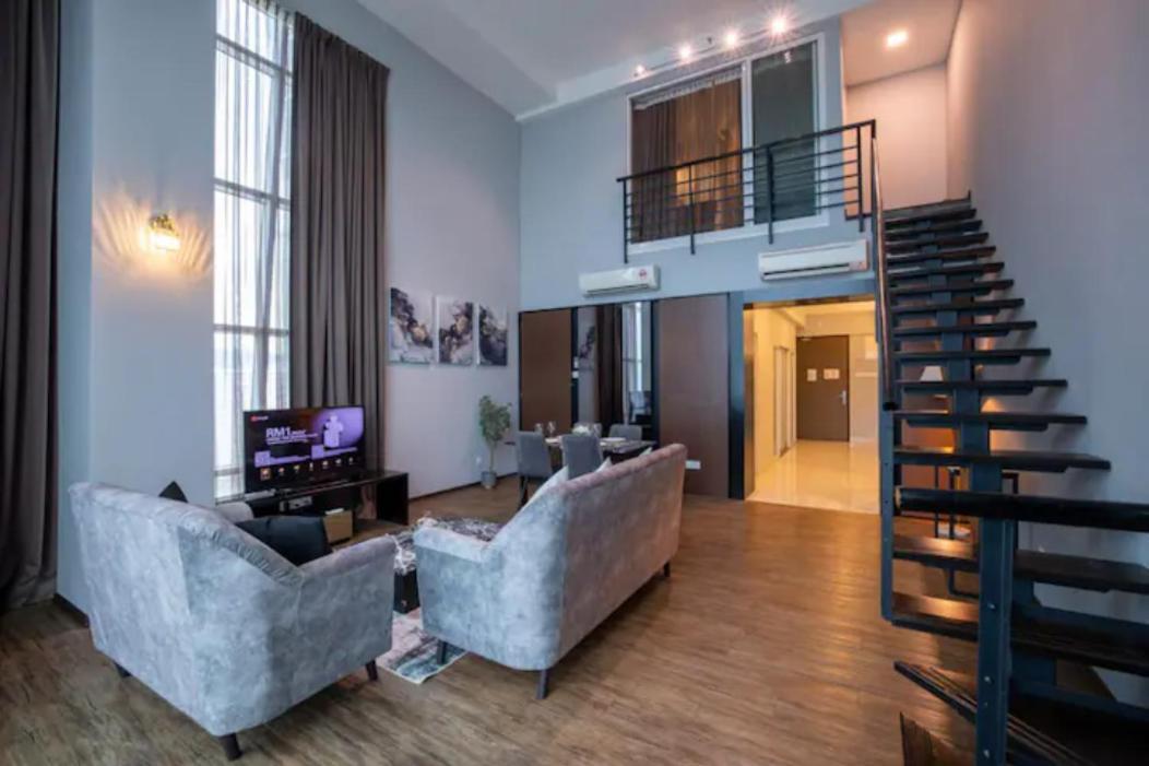 Loft Pano Seaview Suite 2 Bedroom By The Only Bnb Jelutong Exteriér fotografie